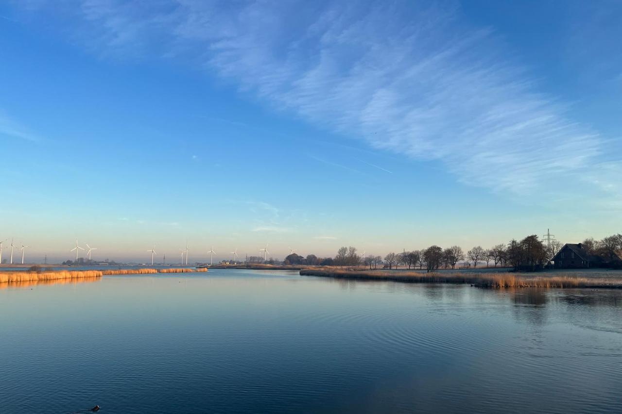 Hausboot Der Frieslaender Im Wangermeer 西里格 外观 照片